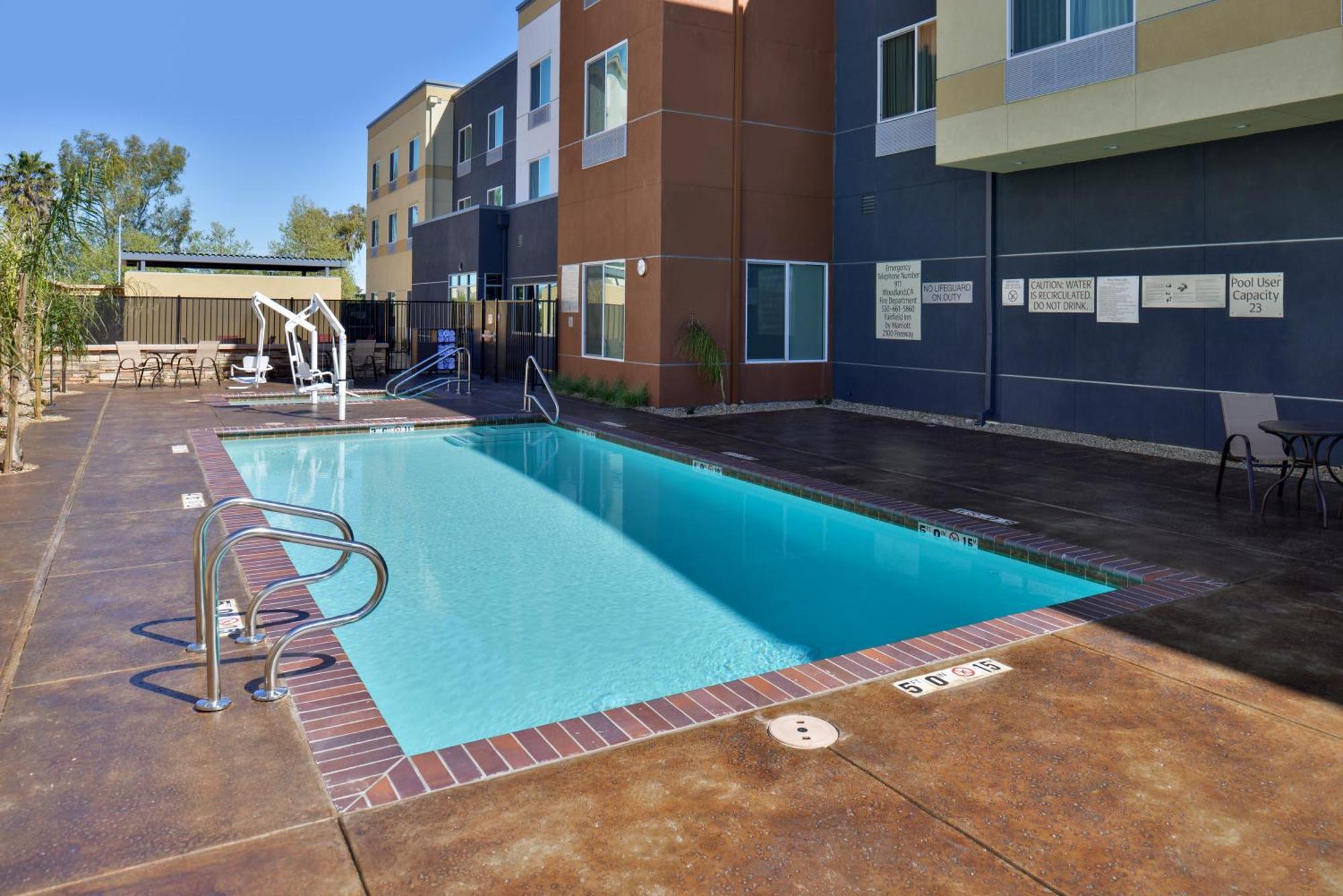 Fairfield Inn & Suites By Marriott Sacramento Airport Woodland Exteriér fotografie