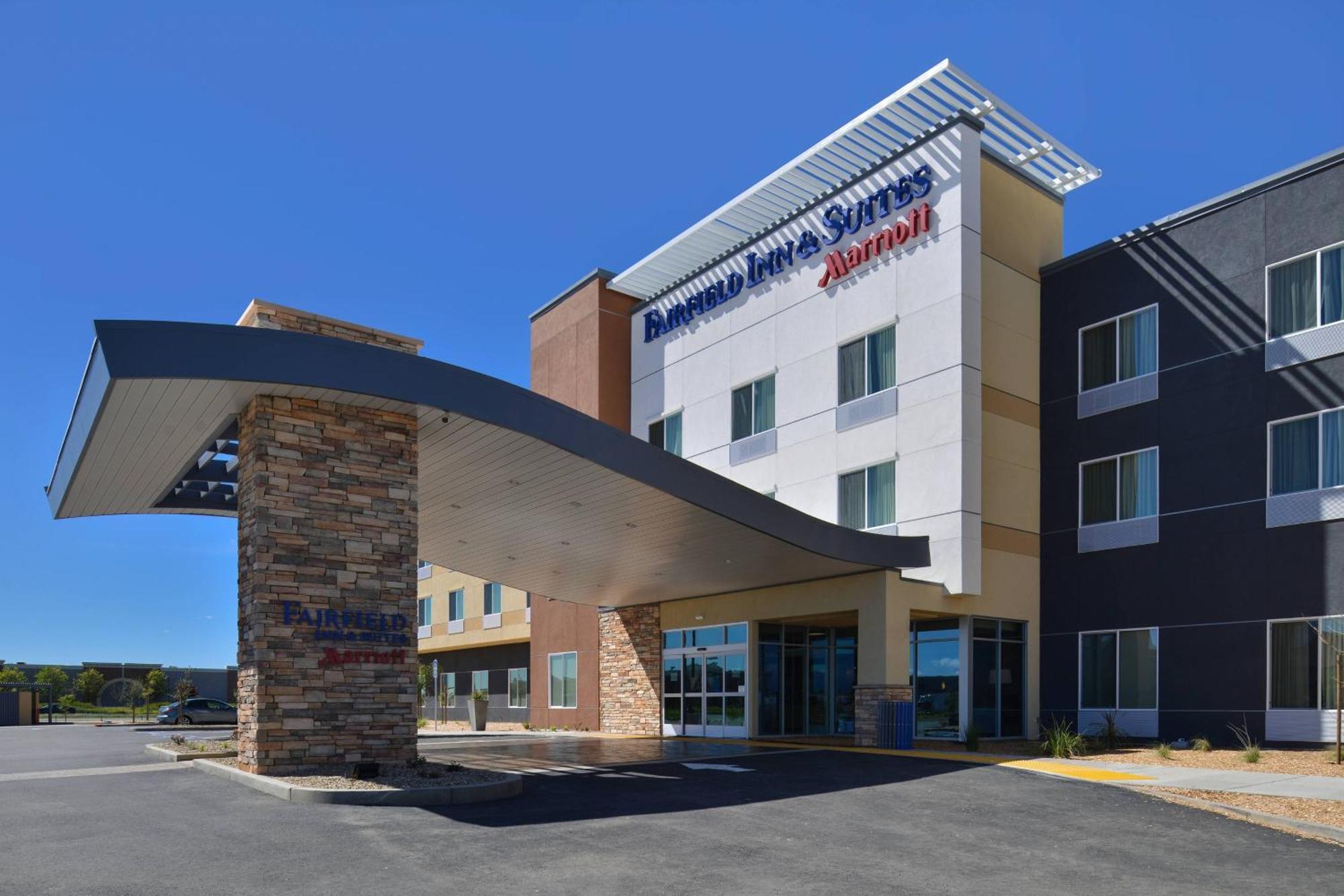 Fairfield Inn & Suites By Marriott Sacramento Airport Woodland Exteriér fotografie