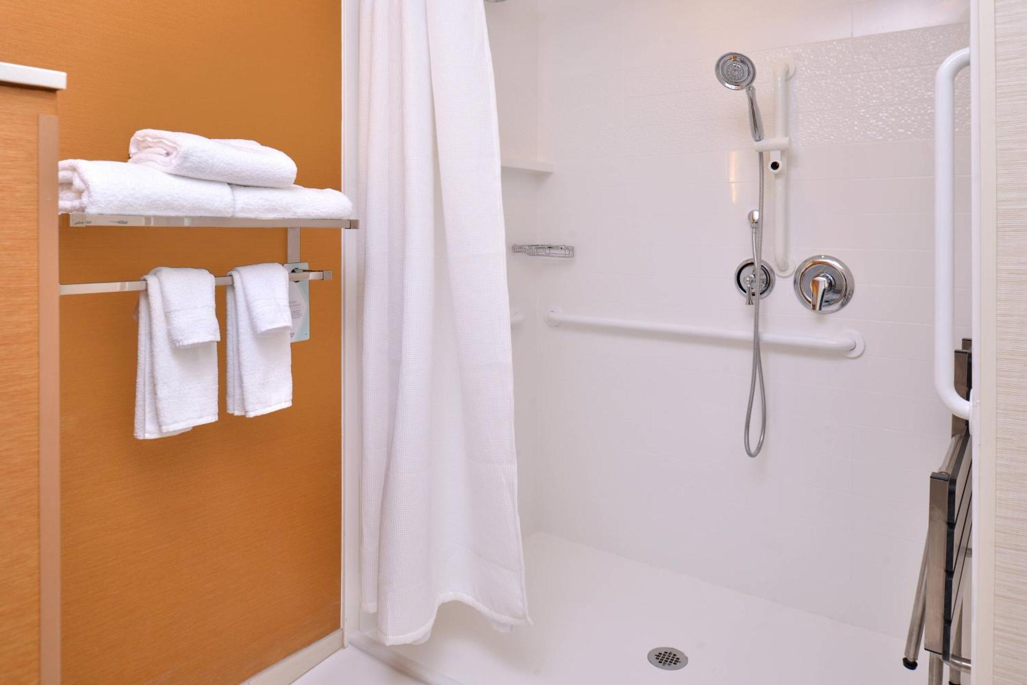 Fairfield Inn & Suites By Marriott Sacramento Airport Woodland Exteriér fotografie