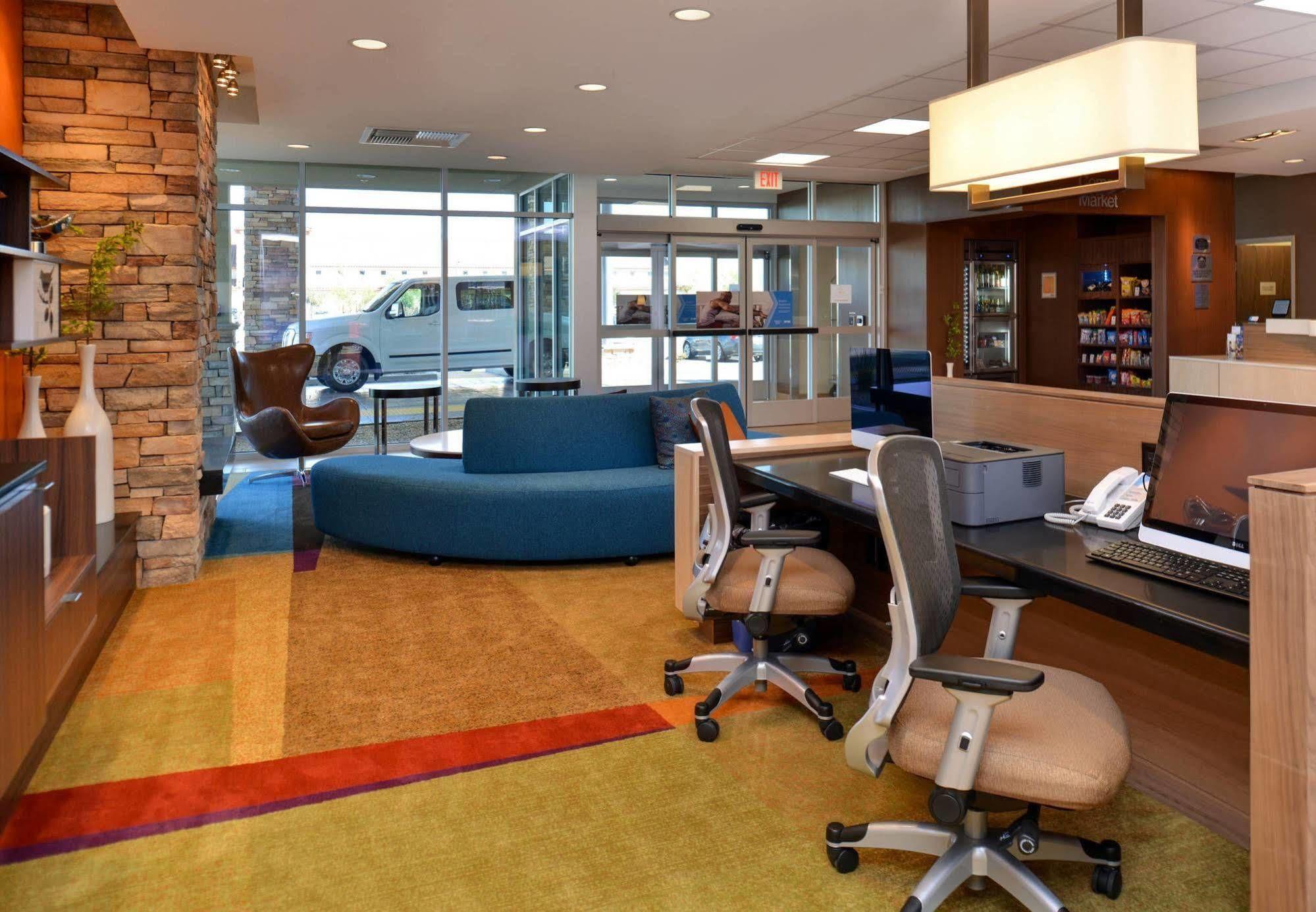 Fairfield Inn & Suites By Marriott Sacramento Airport Woodland Exteriér fotografie